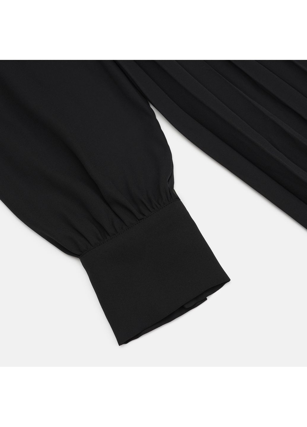 Черное кэжуал платье H&M однотонное