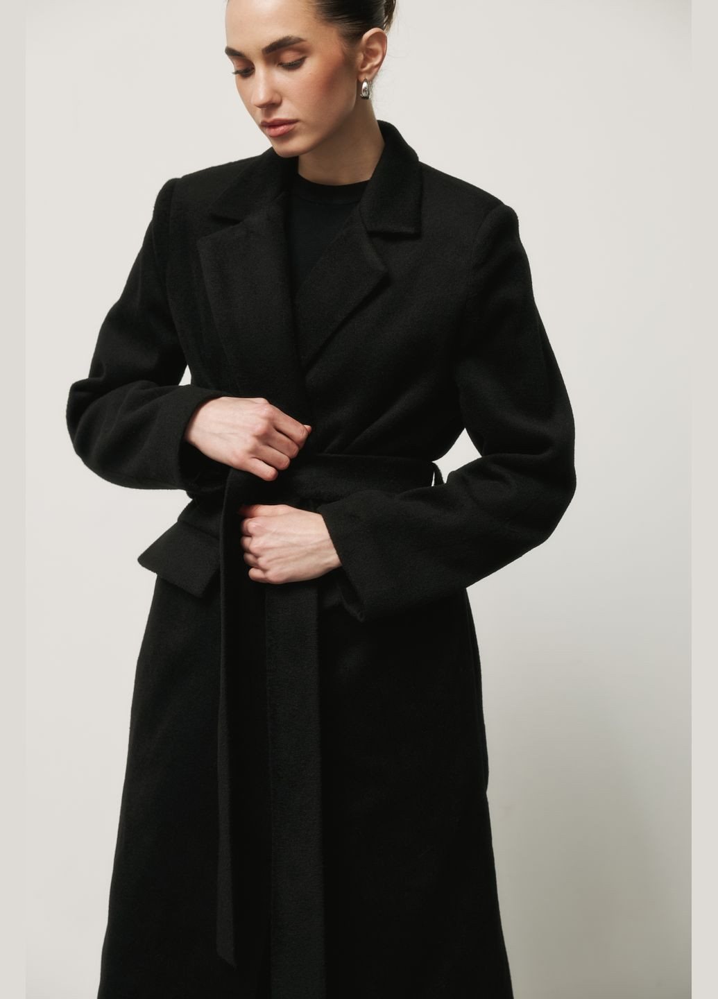 Чорне демісезонне Жіноче пальто сіре довге ZF inspire