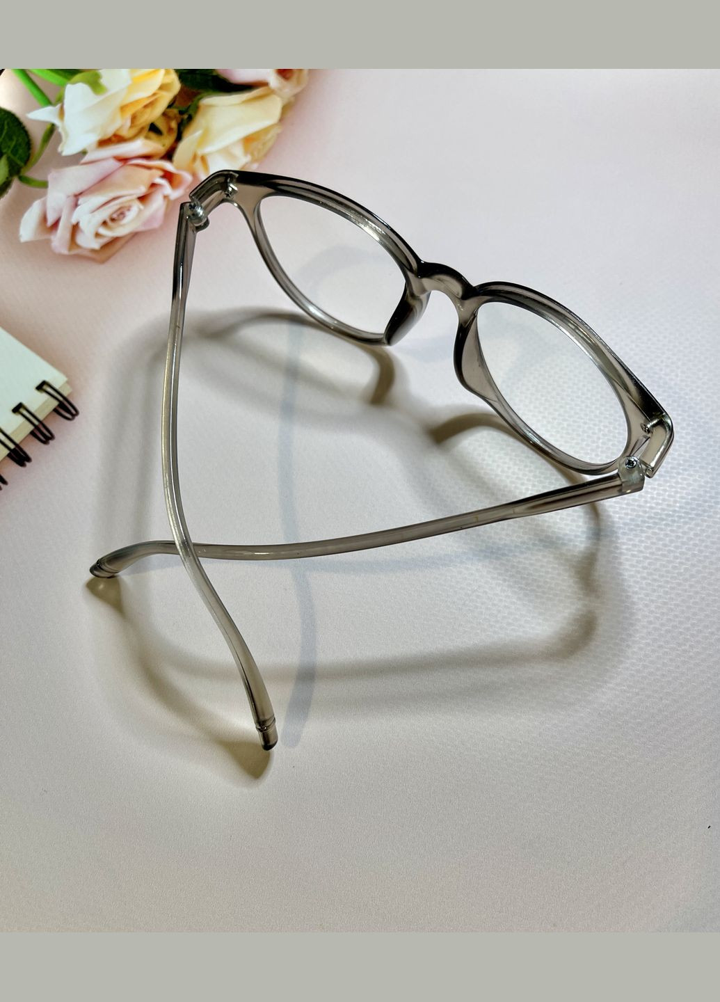 Прозорі іміджеві окуляри унісекс окуляри нулівки в прозоро-сірій оправі LIGHT (315889518)