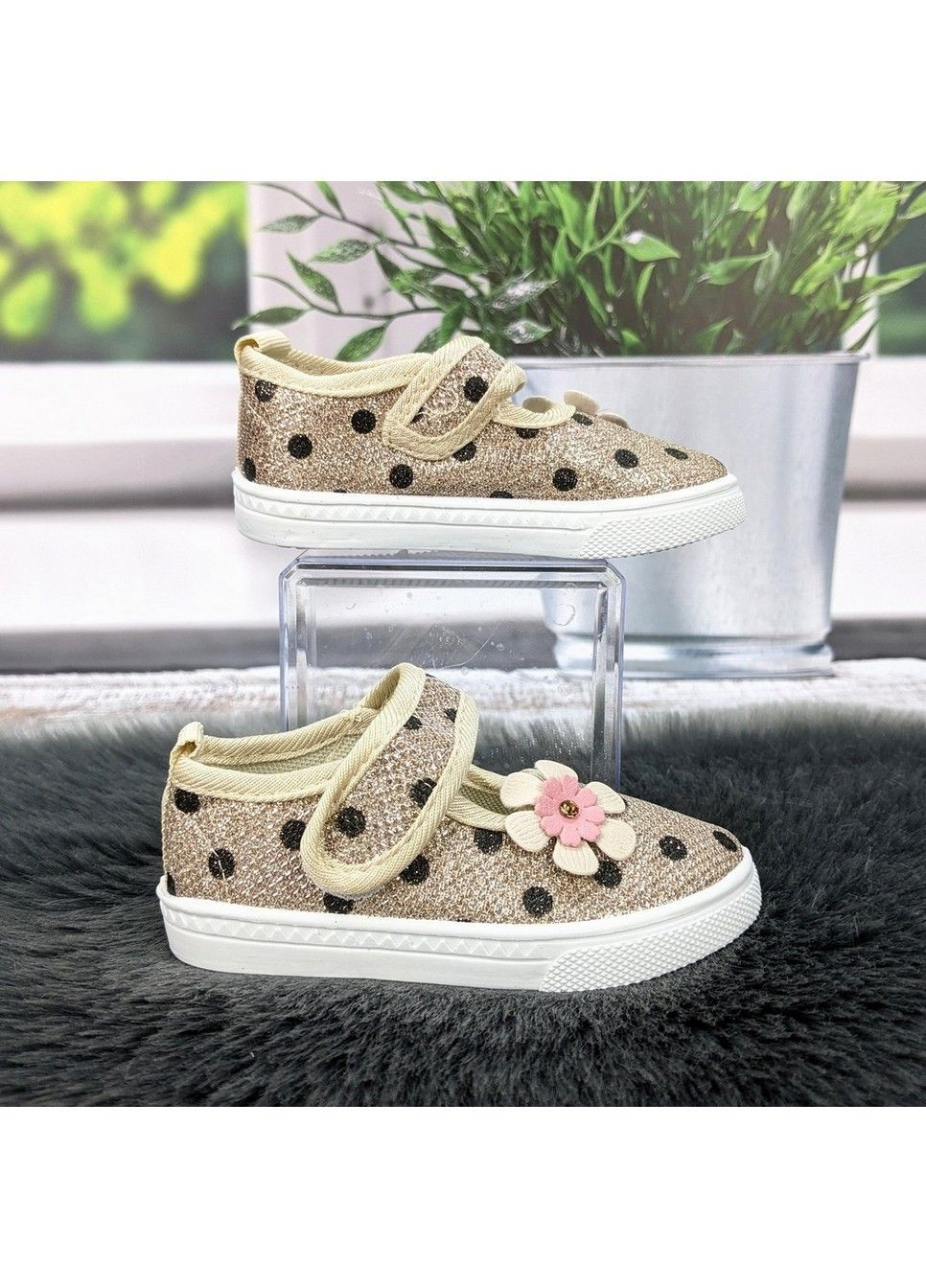 Золотые тапочки детские для девочки Blue Rama