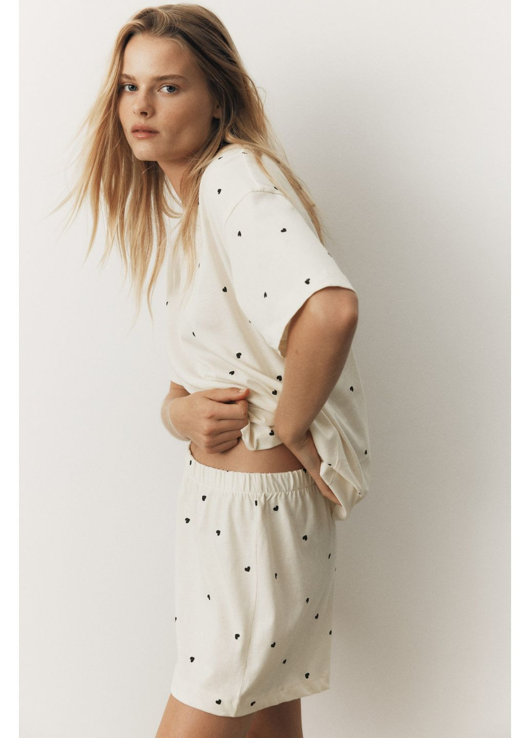 Шорти H&M (366288621)