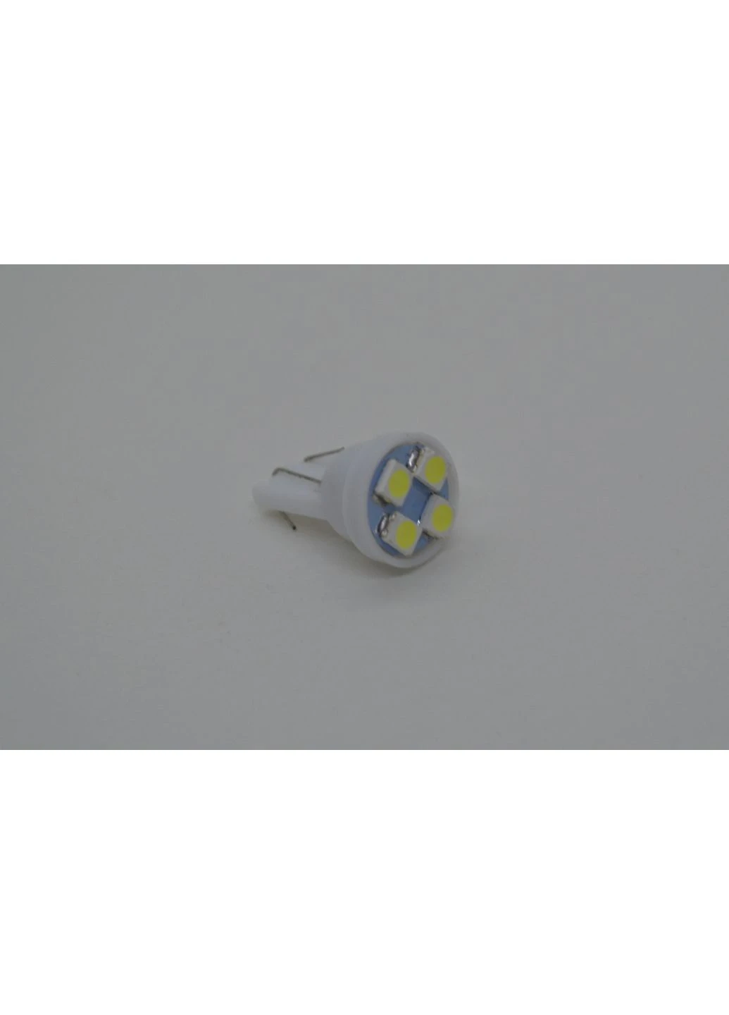 Светодиодная лампа T10 1210 4SMD W5W LED габаритные огни, подсветка приборной панели, салона No Brand (390700993)