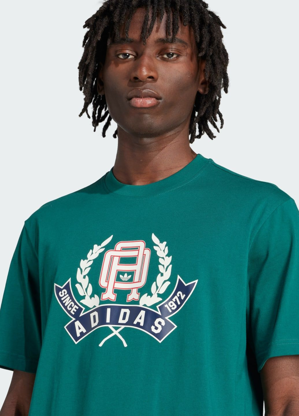 Зеленая футболка loose adidas