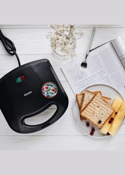 Сендвічниця МG-368/750Вт/антиприг. покрит. Magio (326803322)