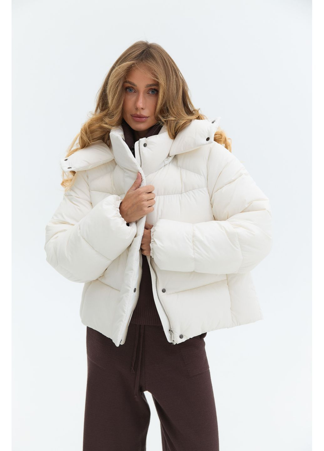 Молочный зимний Пуховик Twice