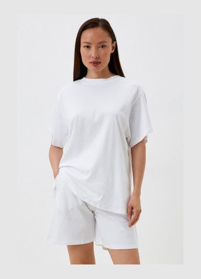 Спортивный костюм женский летний белого цвета Let's Shop (294607971)