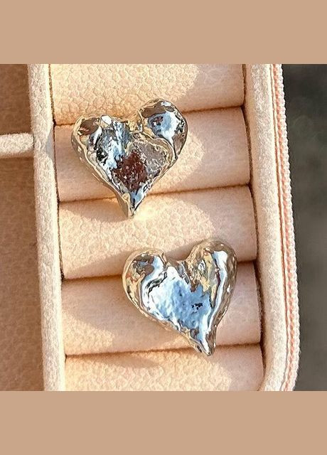 Жіночі металеві сережки-гвоздики Серце (Срібні) YRE (338598191)