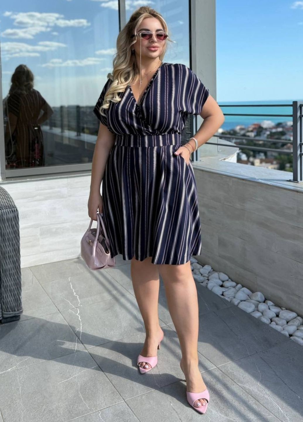 Вишуканий легкий літній комбінезон шорти в смужку з короткими рукавами Україна комбінезон-шорти смужка синій повсякденний софт