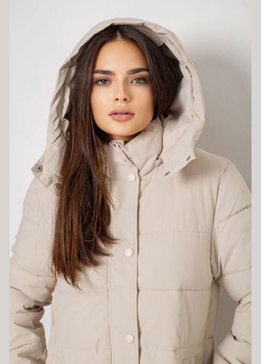 Світло-бежева демісезонна куртка жіноча подовжена батал Ager 207R006-1