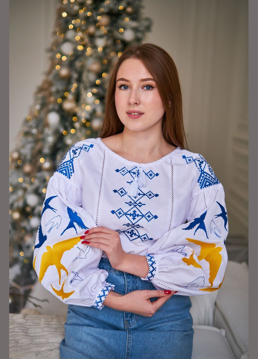 Белая женская вышиванка "ласточка патриотическая" (сине-желтая вышивка) Калина (315891116)