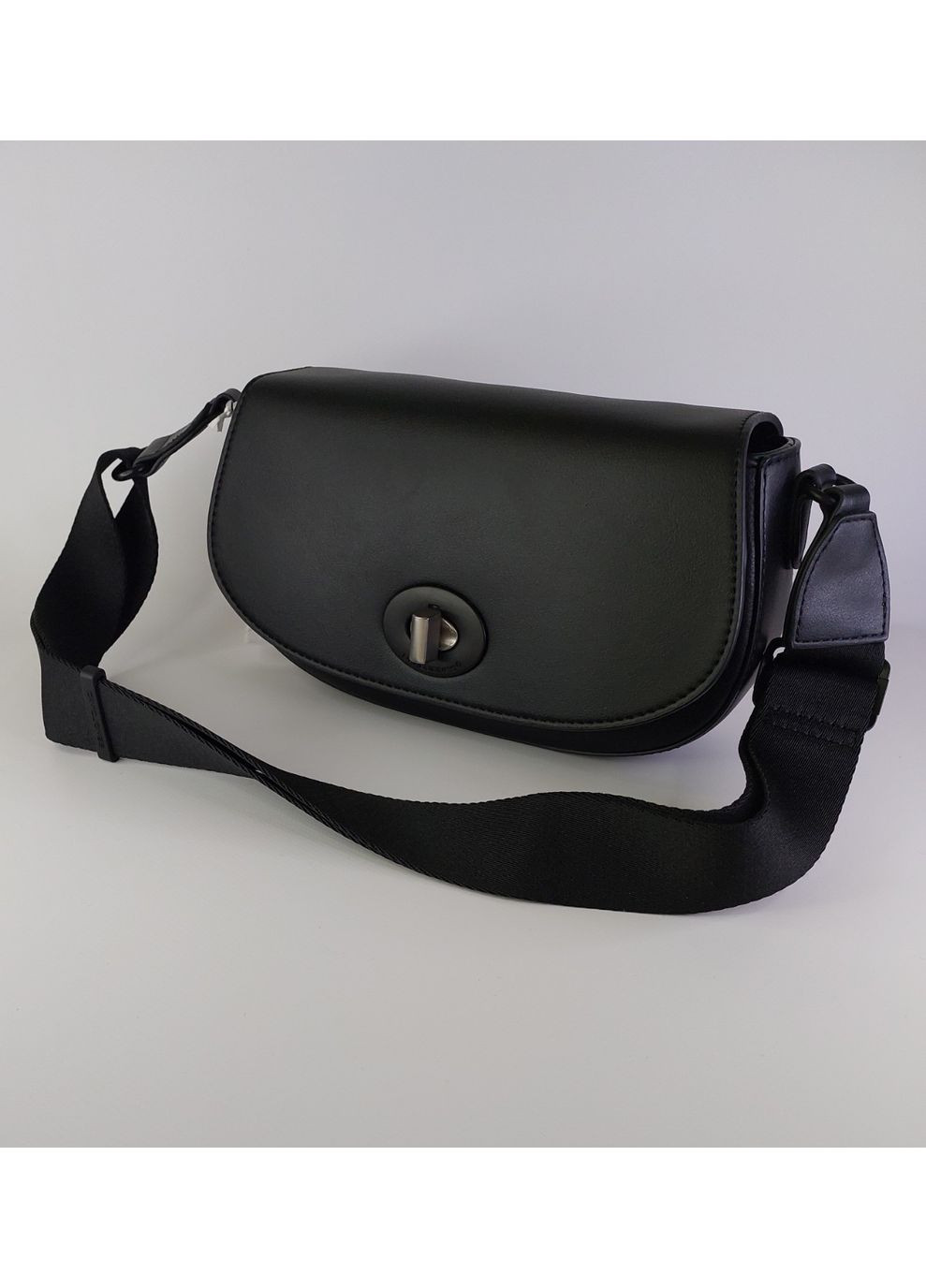 Жіноча сумка крос боді на широкому ремінці чорна David Jones (354333314)