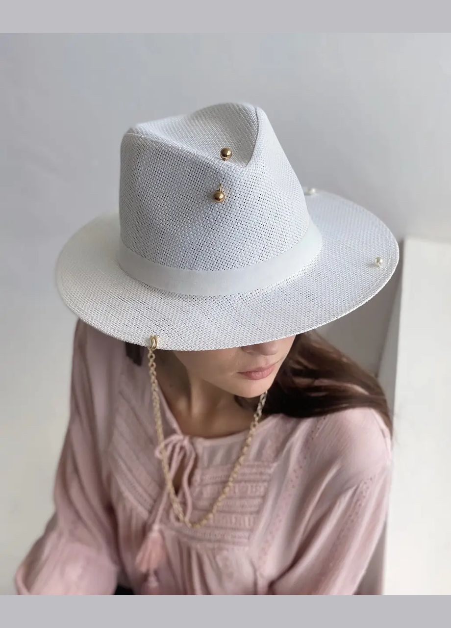 Шляпа женская на лето Федора белая с цепью и шпилькой D.Hats (283022782)
