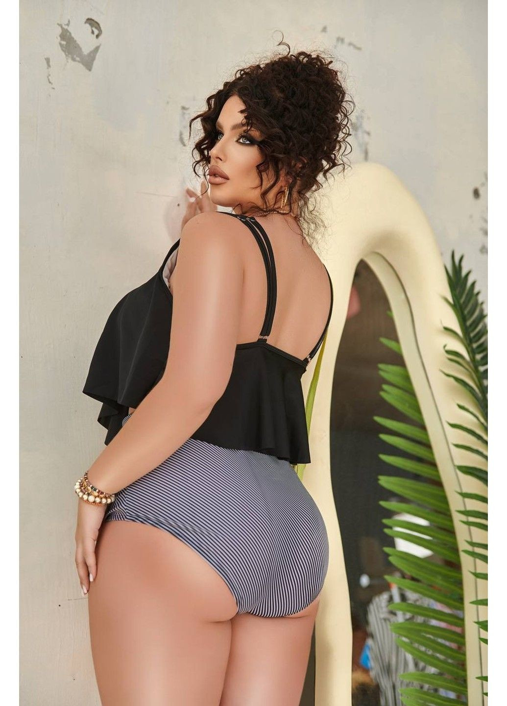 Чорний літній купальник роздільний ordinary з високою талією чорний топ, роздільний No Brand