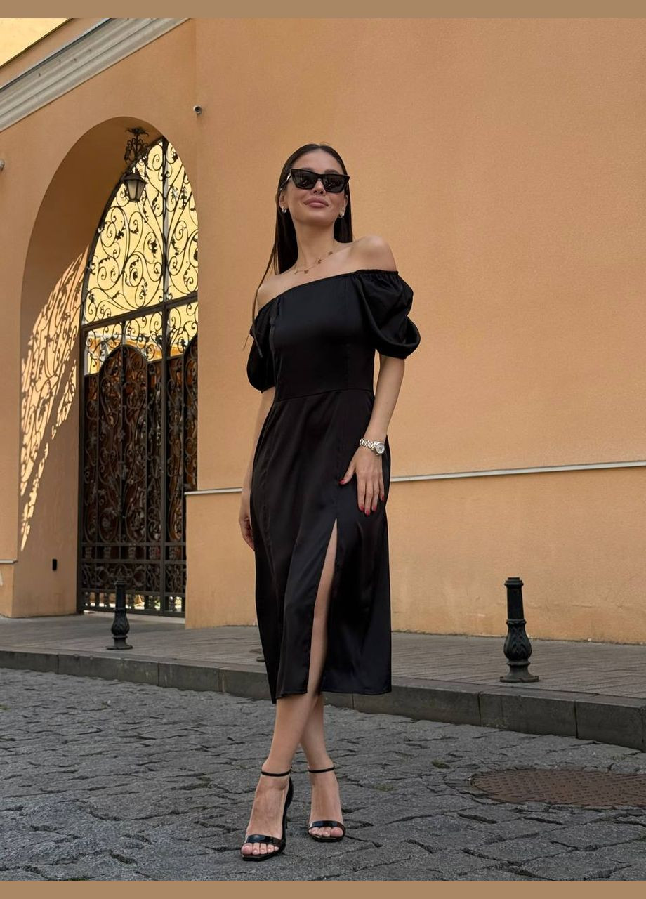 Черное летнее платье с открытыми плечами из турецкого шёлка черного цвета No Brand однотонное