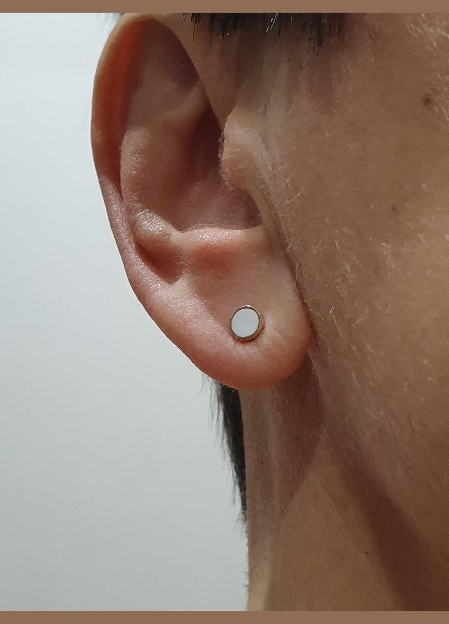 Золота моносережка-пуссета з емаллю. 500039Ш Tango (315347492)