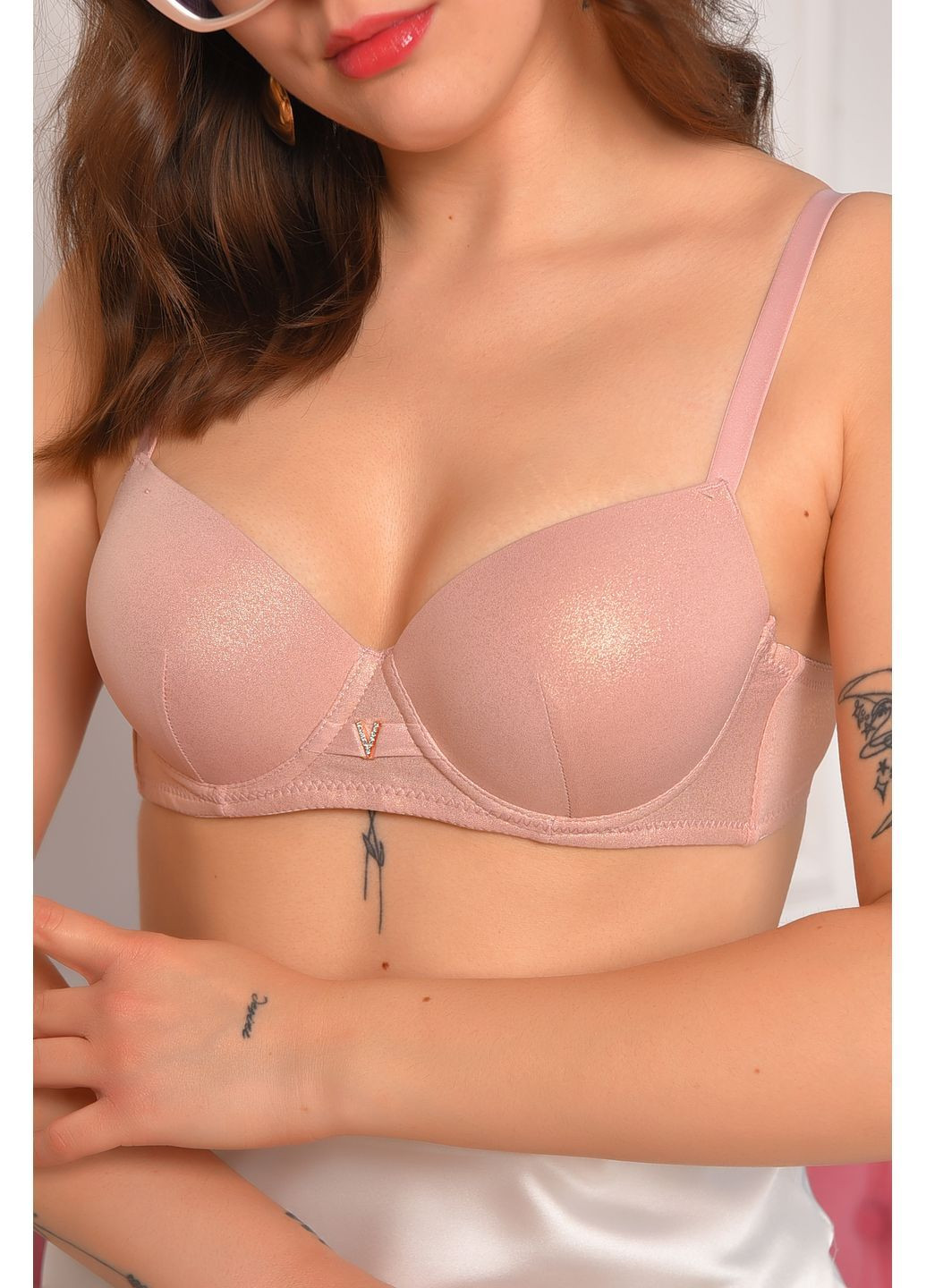 Рожевий бюстгальтер жіночий рожевого кольору чашка в Let's Shop поліамід