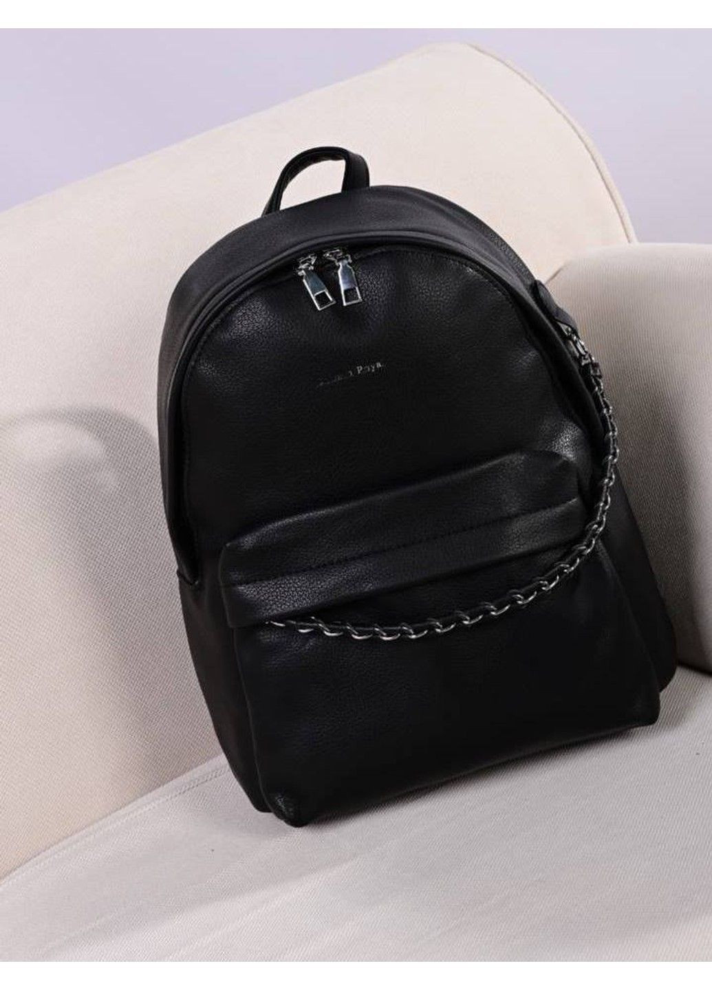 Рюкзак женский цепочка черный No Brand (362517521)