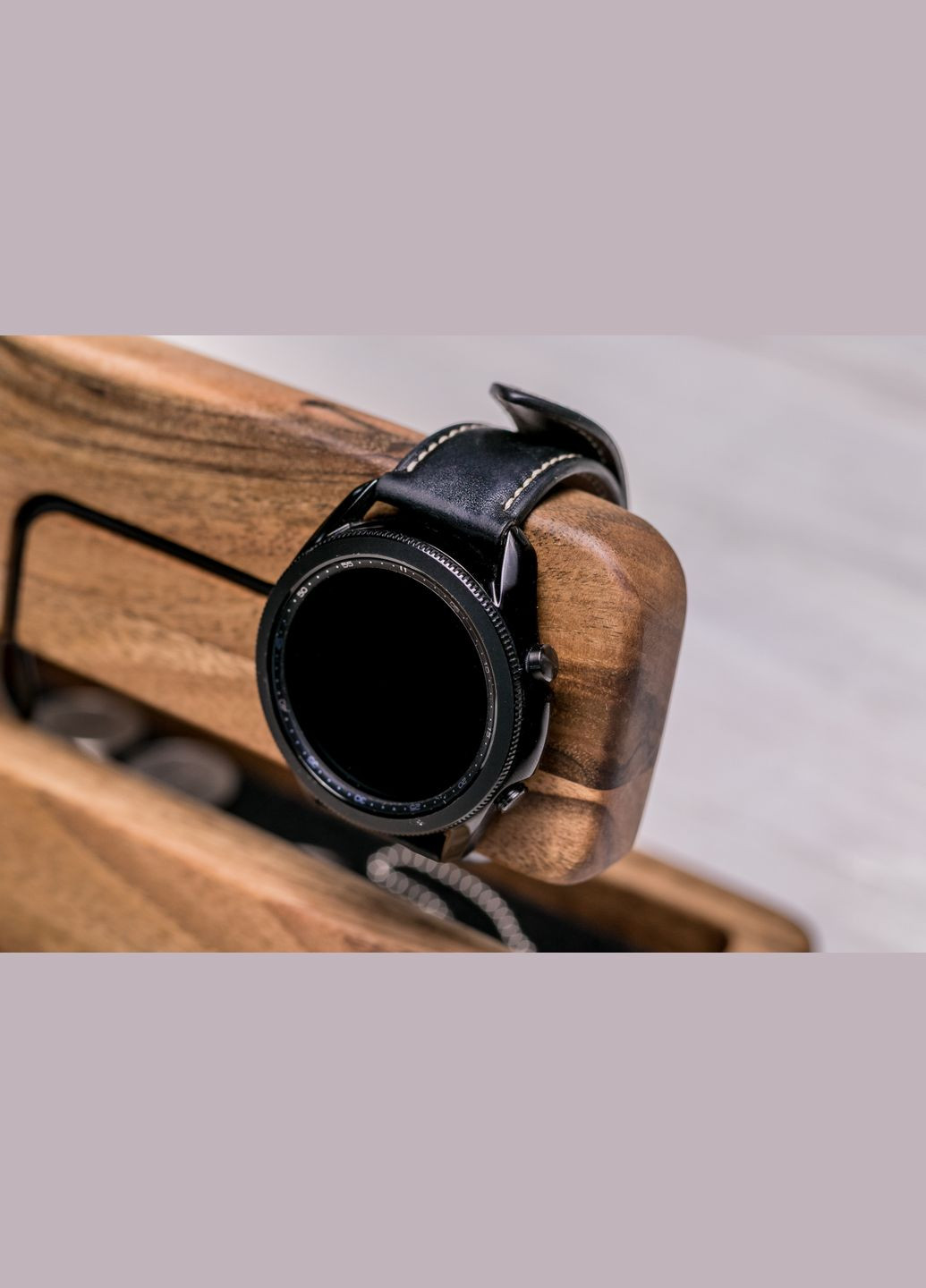 Аксессуар «Unisex Samsung watch» Подарок для коллеги с именной гравировкой EcoWalnut (293083550)
