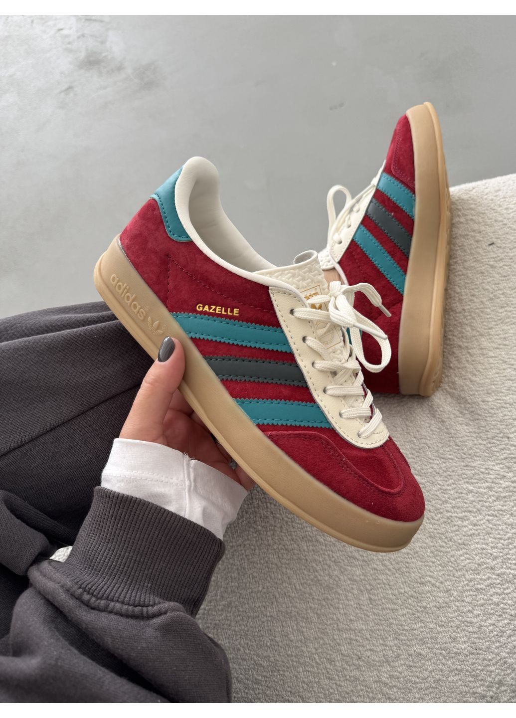 КРОСІВКИ ЖІНОЧІ ADIDAS GAZELLE RED / BLUE / WHITE ADI-0460 АДІДАС ГАЗЕЛЬ No Brand білі демісезони (368868903)