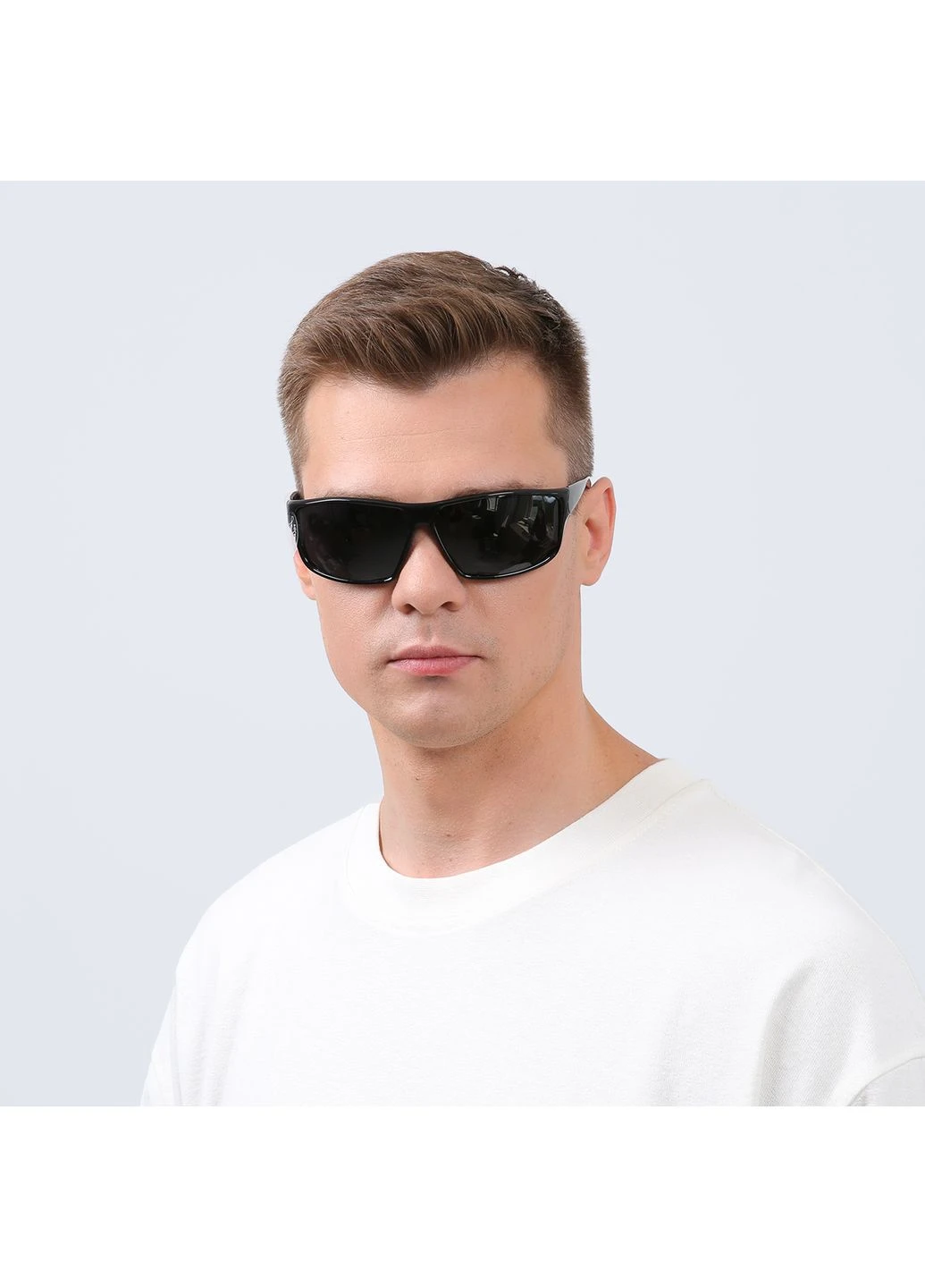 Сонцезахисні окуляри з поляризацією Спорт чоловічі 010-878 LuckyLOOK 010-878М (392464076)