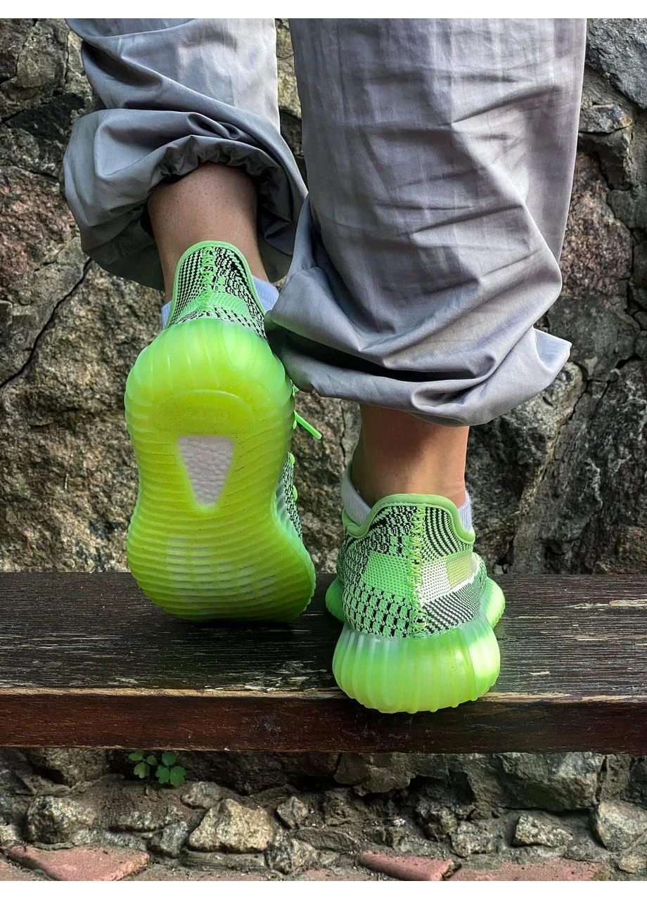 Цветные летние кроссовки adidas yeezy boost 350 v2 yeezreel адидас изи буст No Brand