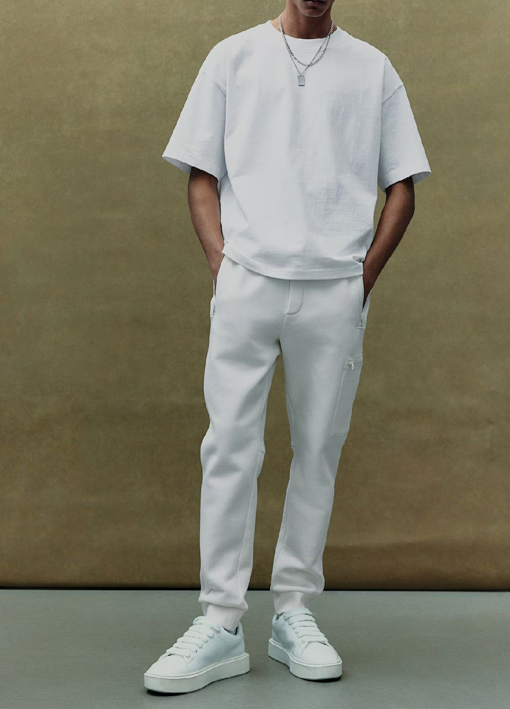 Біла футболка H&M