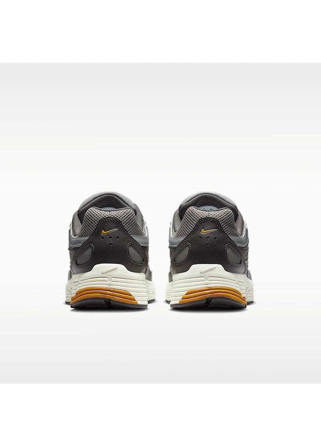 Серые кроссовки мужские p-6000 grey Nike