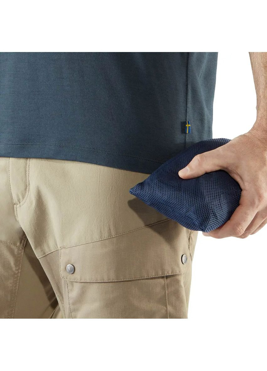 Синяя рубашка abisko trekking shirt ss dark navy Fjallraven