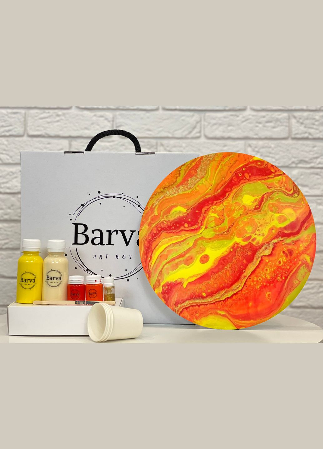 Подарунковий набір для створення картини у техніці абстрактного живопису рідкий акрил Палітра "Сонце". Коло 30 см Barva (315930838)