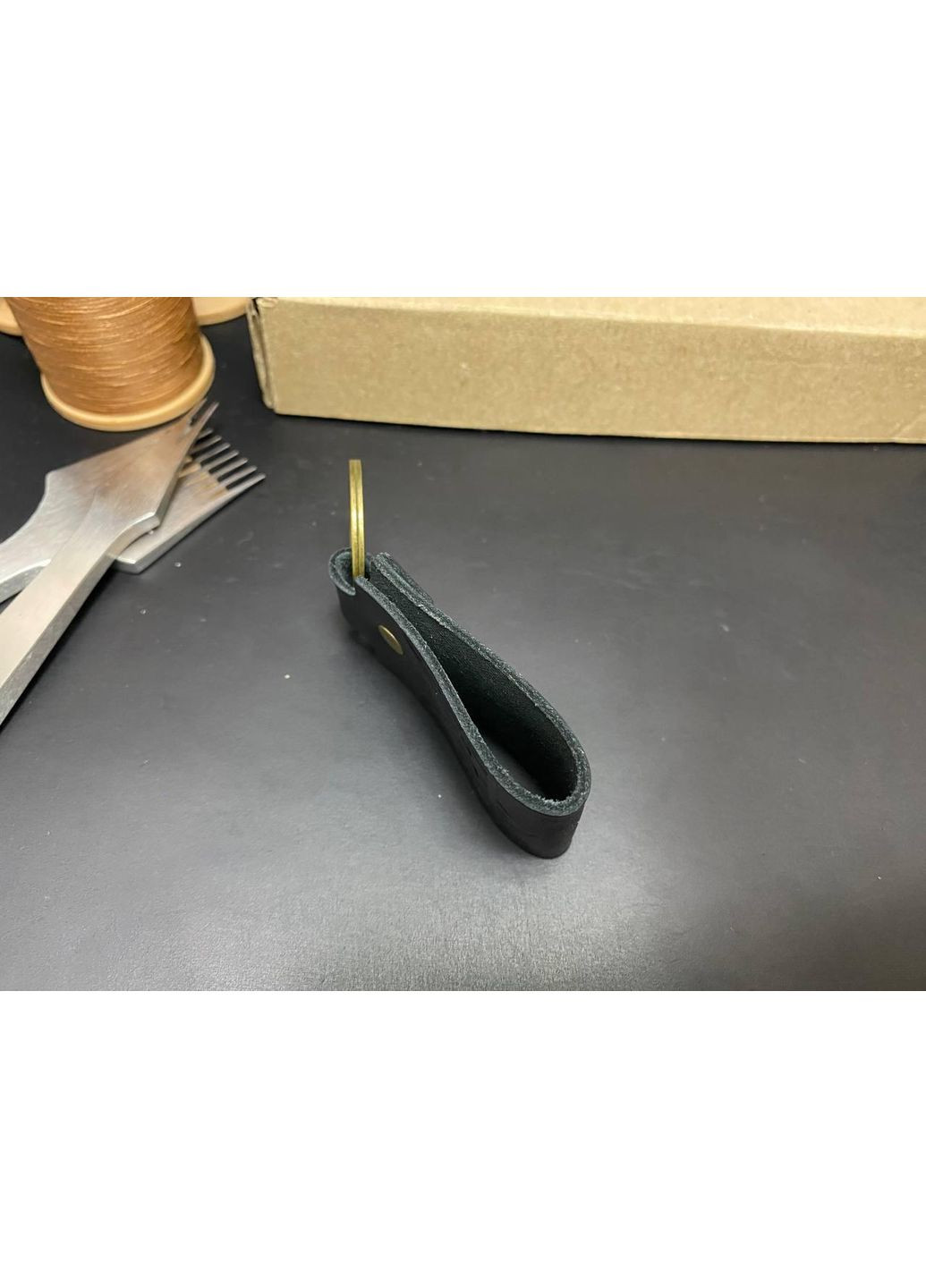 Брелок Шкіряний з Гербом No Brand (358203447)