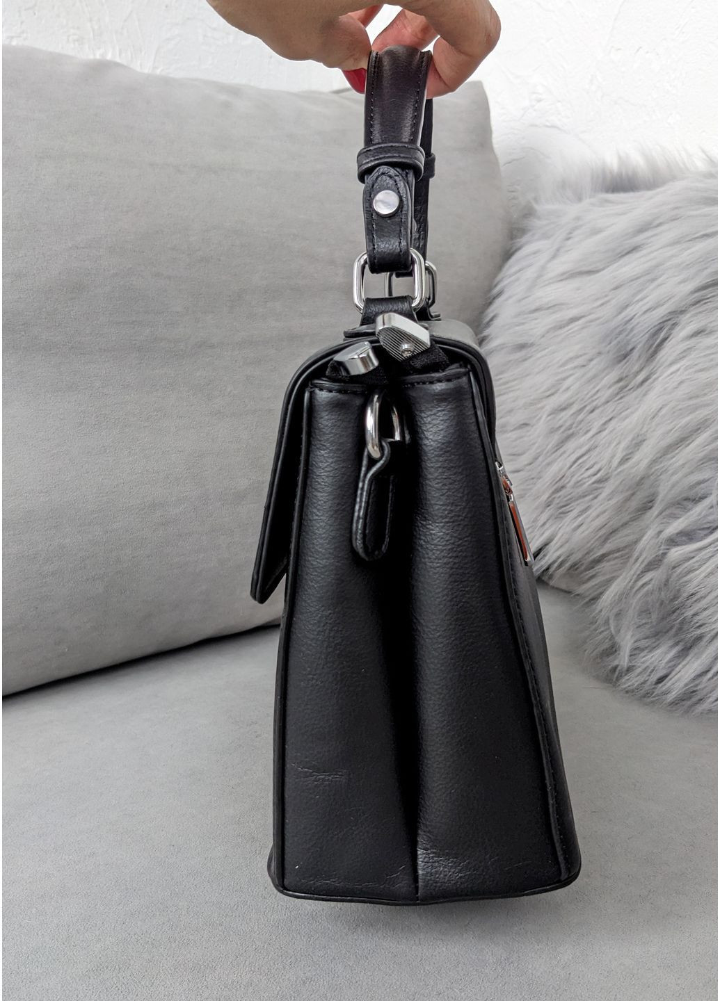 Елегантна чорна сумка з екошкіри з функціональним дизайном InFashion Сумка (363058575)