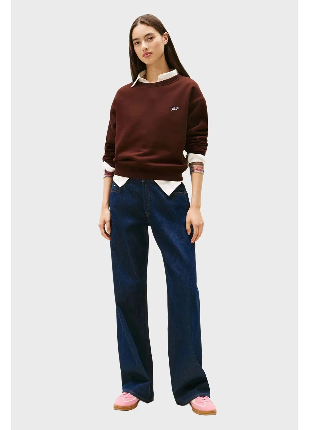 Коричневий світшот Tommy Jeans однотонний вишивка (377437900)