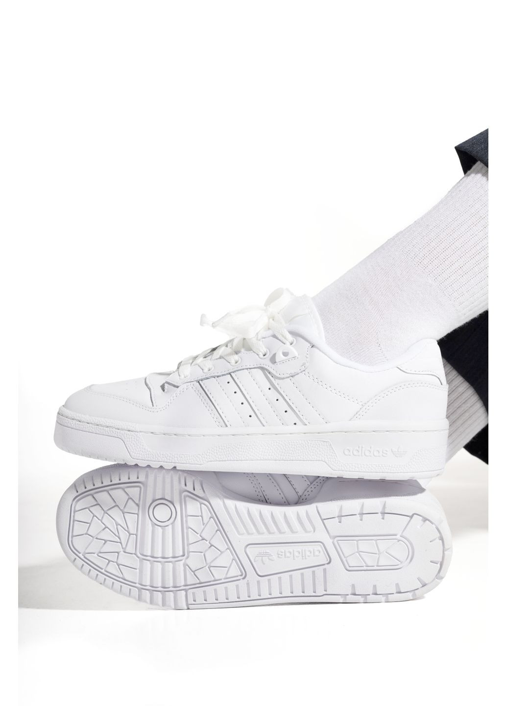 КРОССОВКИ ЖЕНСКИЕ ADIDAS RIVALRY WHITE АДИДАС No Brand белые демисезоны (369391531)
