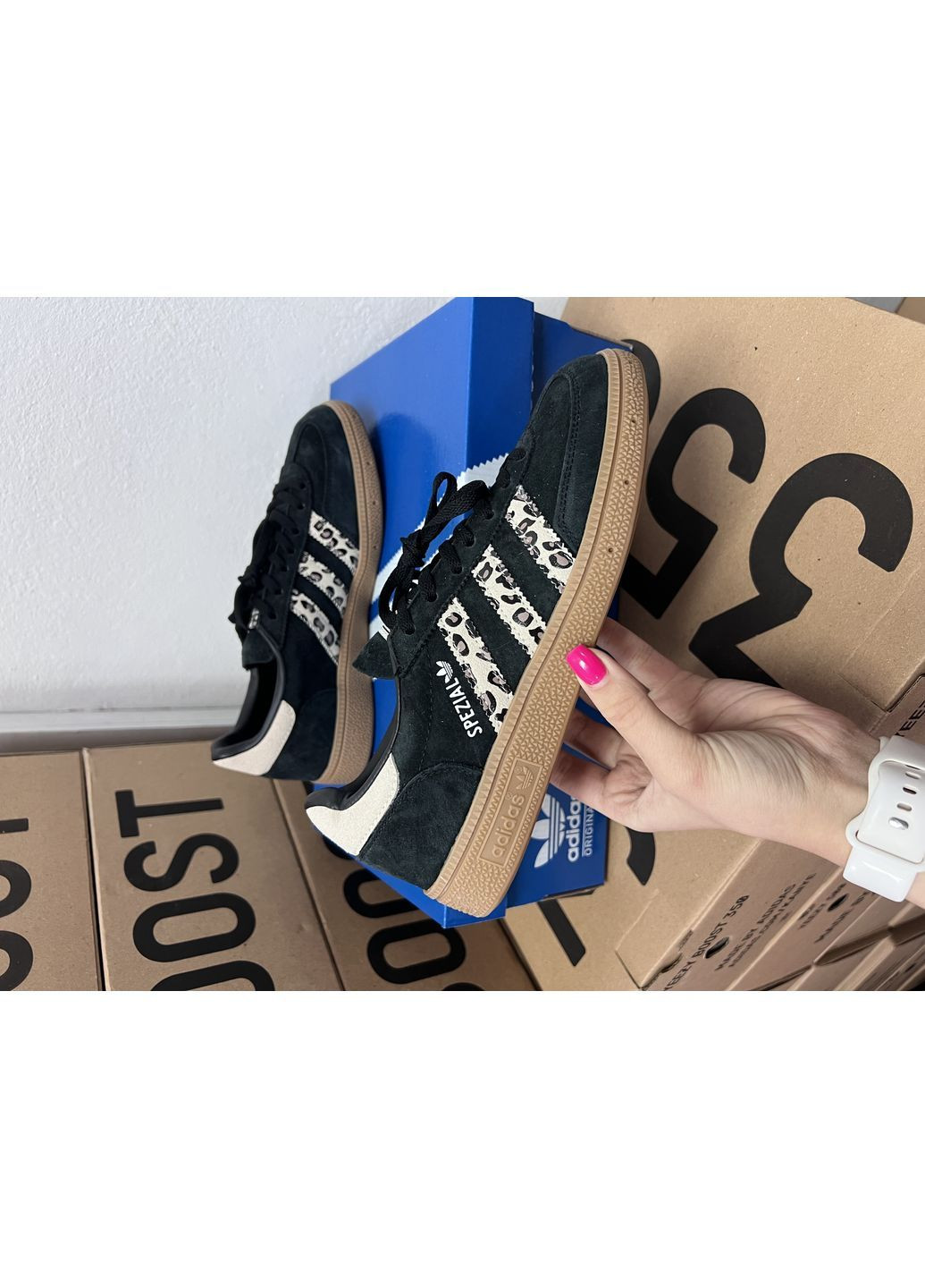 Чорні всесезонні adidas spezial leo 40 No Brand