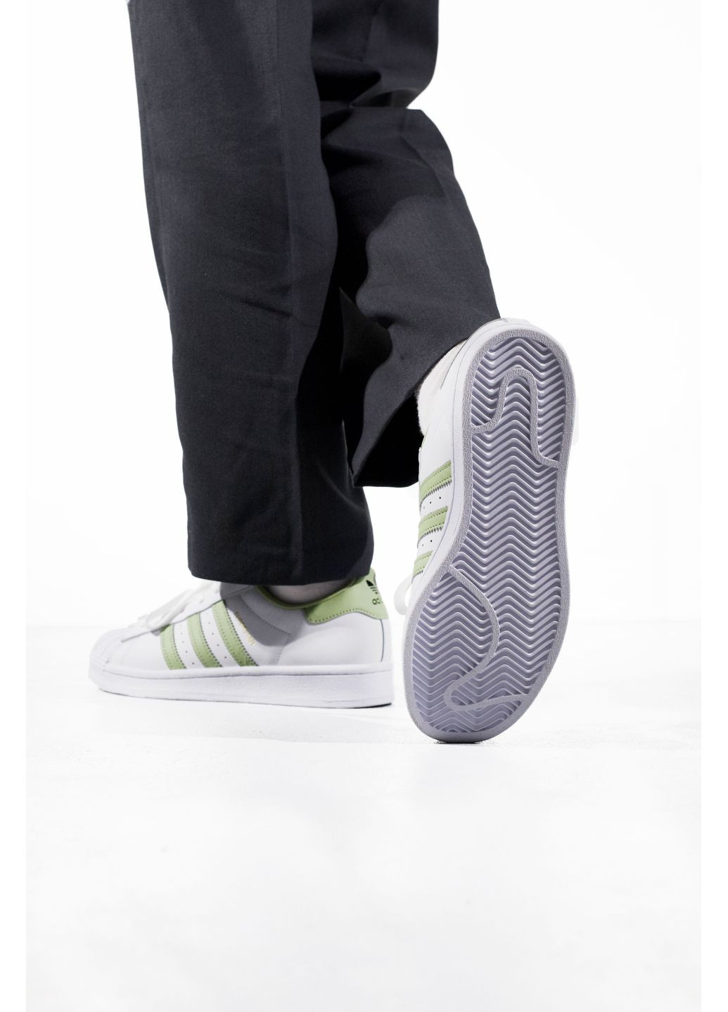 КРОСІВКИ ЖІНОЧІ ADIDAS SUPERSTAR WHITE / GREEN АДІДАС СУПЕРСТАР No Brand сірі демісезони (369387532)