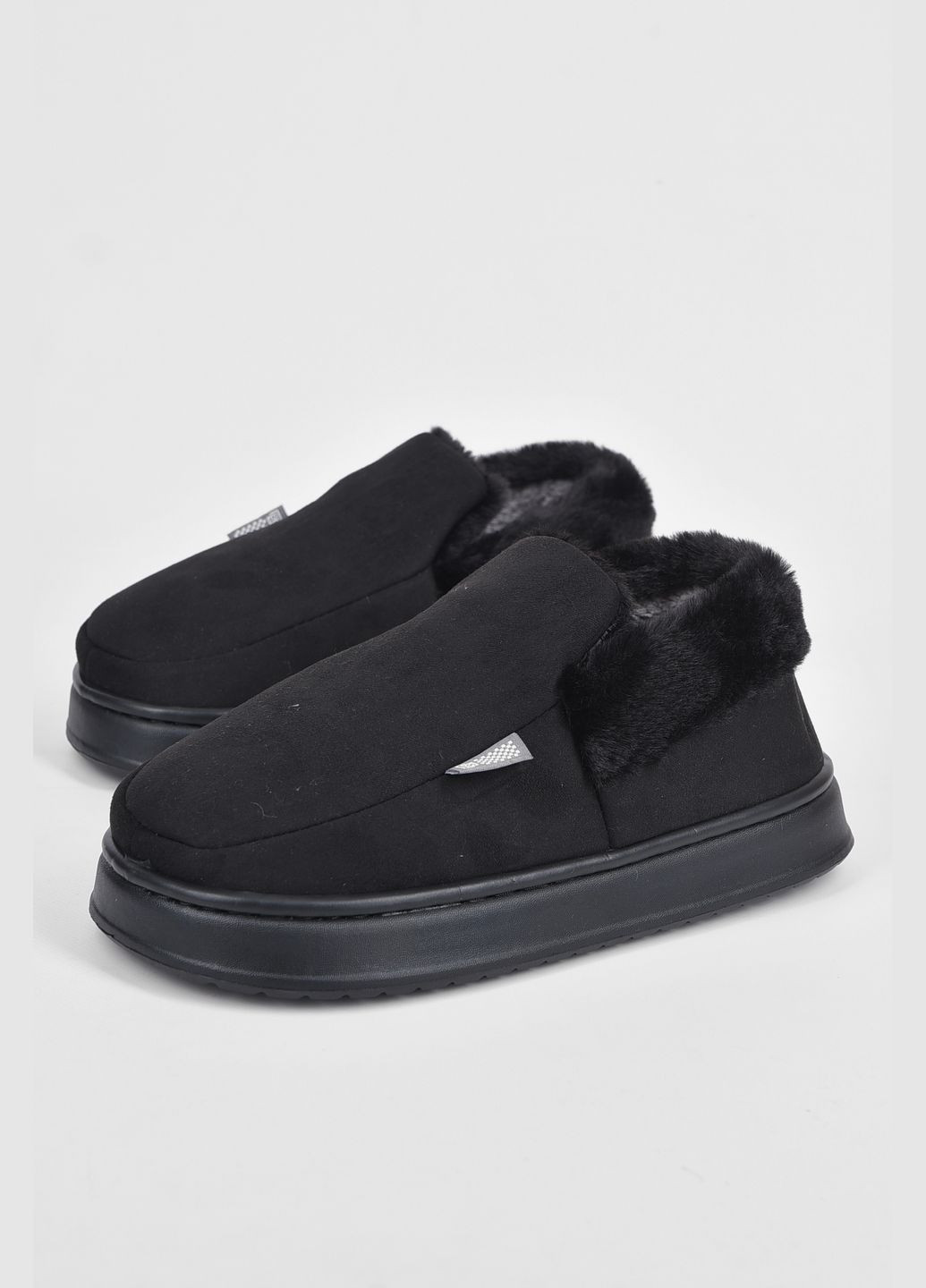Капці кімнатні чоловічі чорного кольору Let's Shop (303397208)