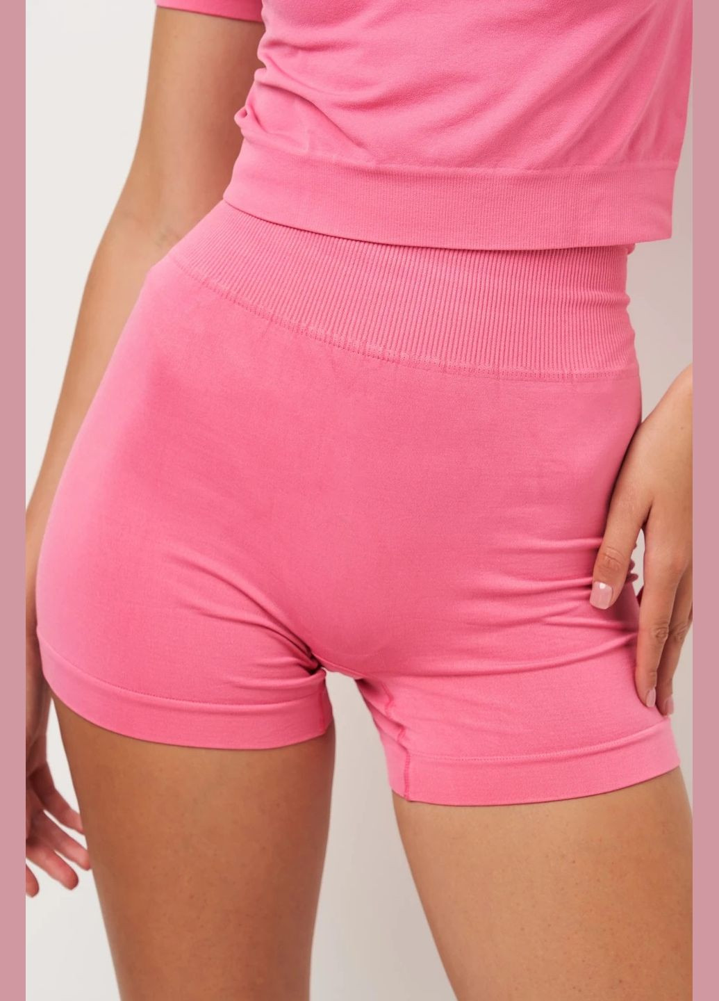 Спортивні шорти з ефектом пуш ап Giulia (337358706)