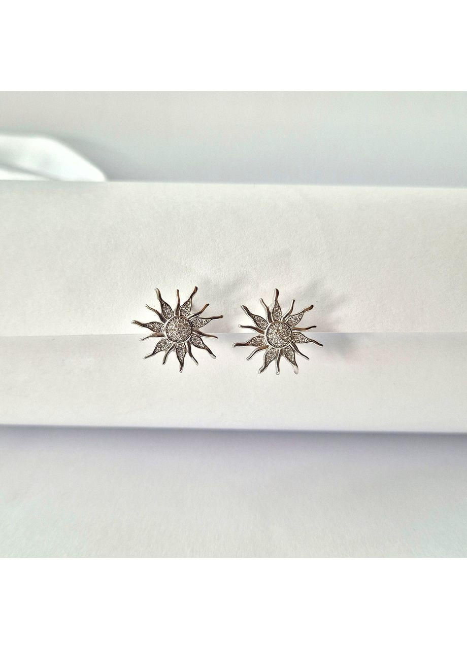 Серебряные серьги Солнце в Белых камнях серебро 925 пробы Родированное 5589р 4.00г No Brand (306741450)