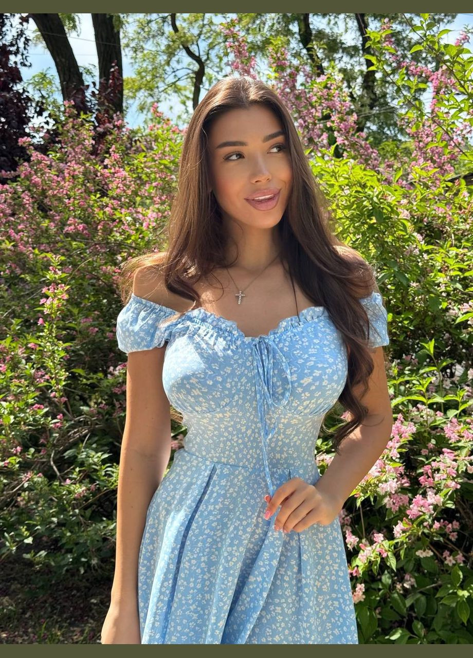 Голубое повседневный платье женское с открытыми плечами Гермес с цветочным принтом