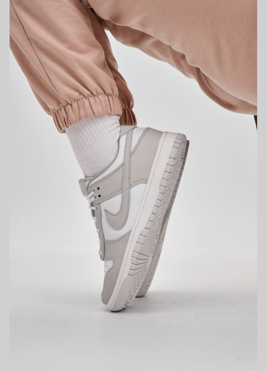 Серые кроссовки Vakko