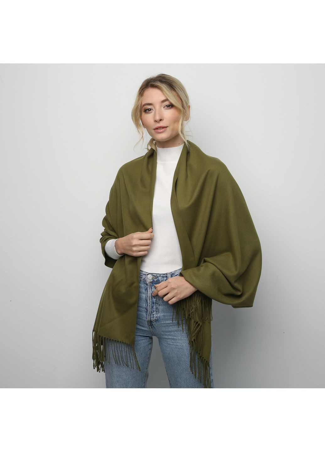 Палантин жіночий однотонний кашемір хакі IDANA LuckyLOOK 945-976 (322792552)