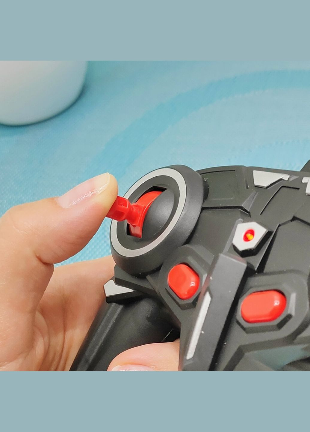 Экскаватор гусеничный на радиоуправлении с подсветкой и звуком (700-C2) No Brand (302215235)