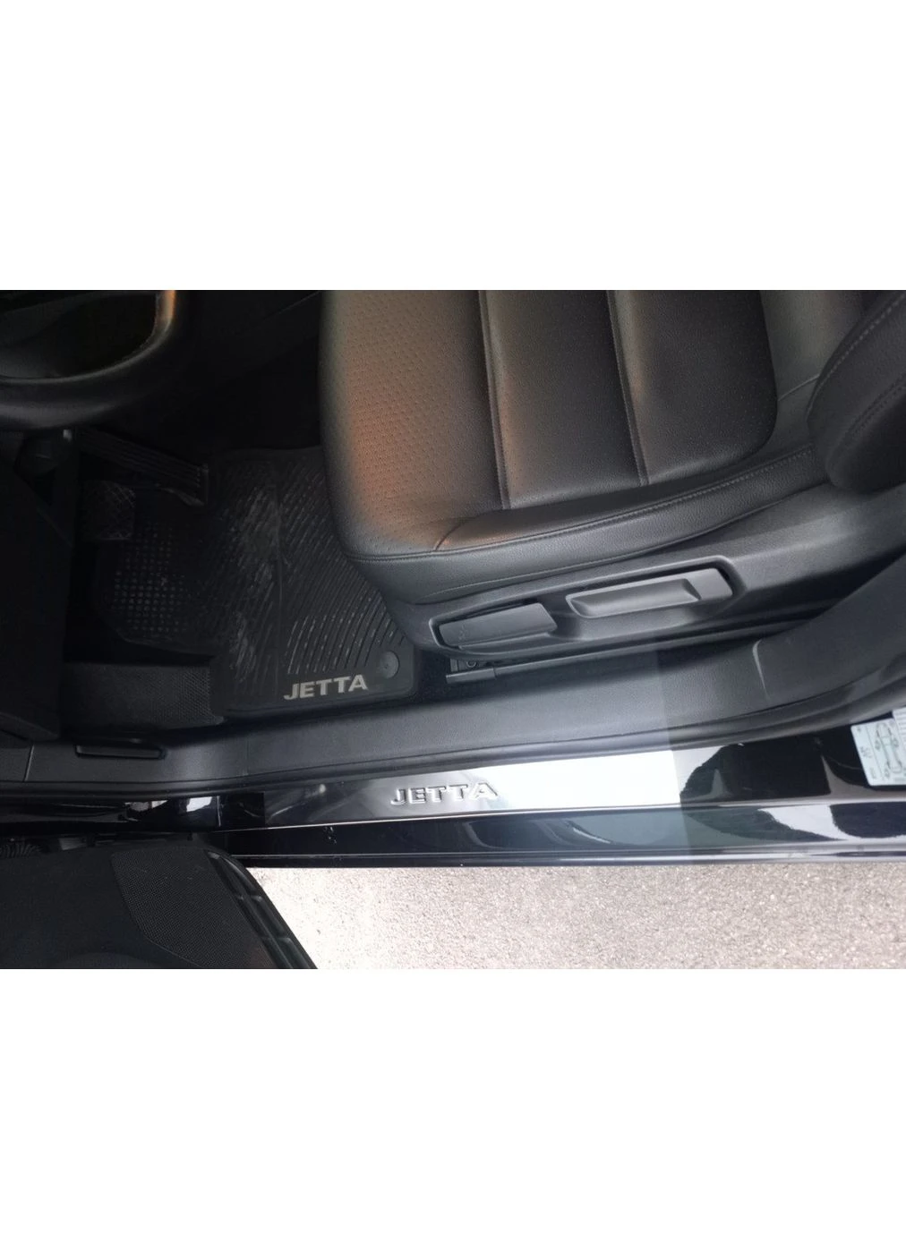 Накладки на пороги V2 (4 шт, нерж) для Volkswagen 2011-2018 рр CARMOS Jetta (388950235)
