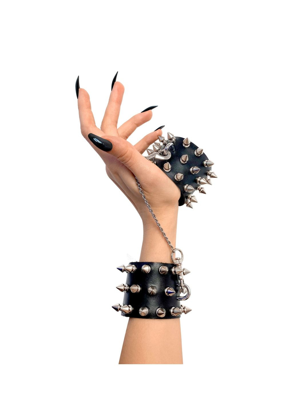 Наручники с шипами Rose Spiked Leather Handcuffs, натуральная кожа - CherryLove Art of Sex (291438937)