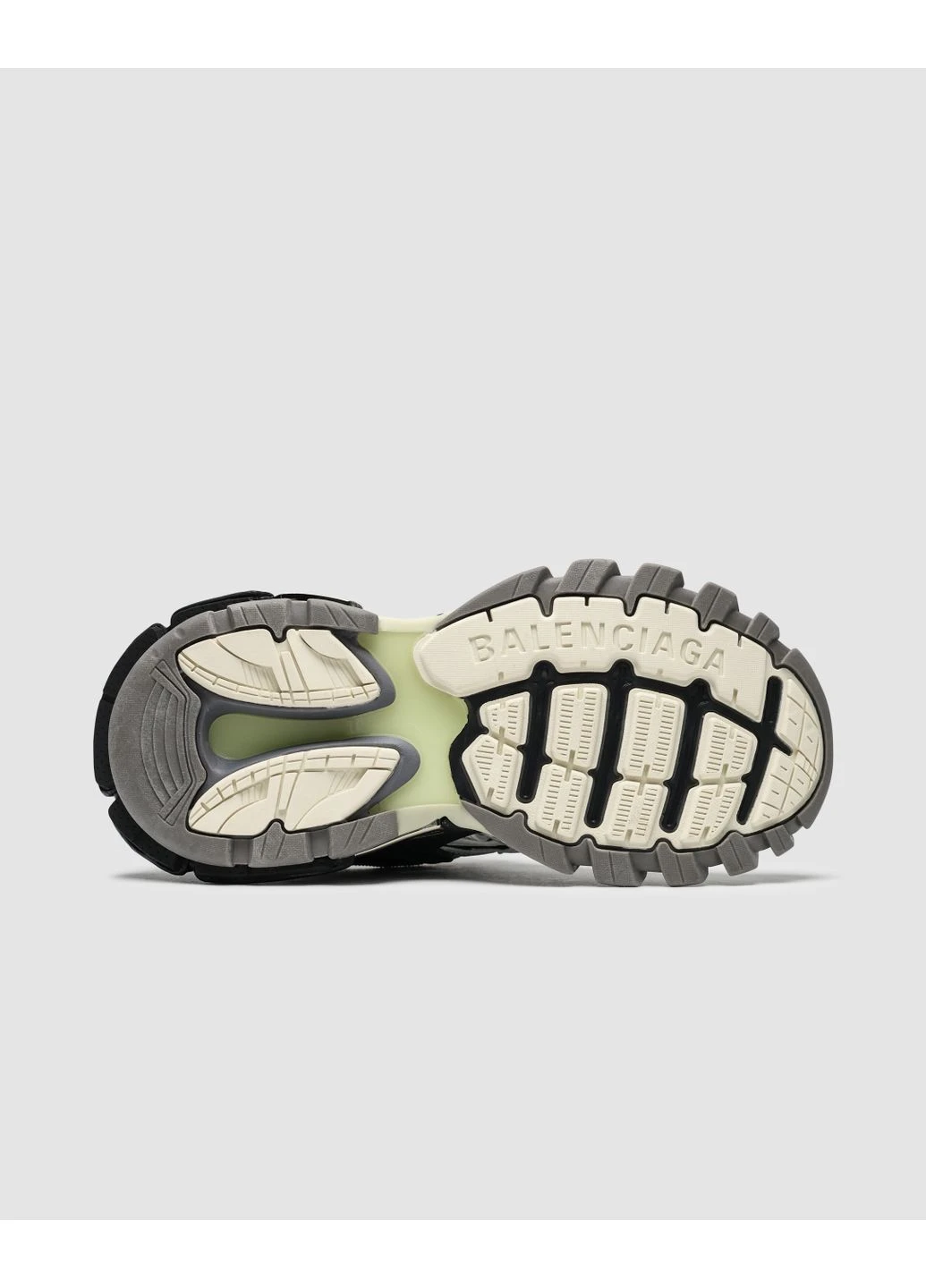 Белые демисезонные кроссовки мужские balenciaga track 2.0 black/white баленсиага трек белые No Brand