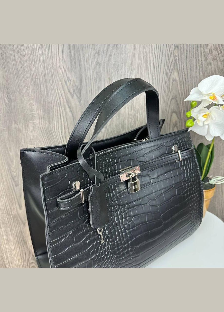 Велика жіноча сумка під рептилію з декоративним замком на чорне плече (sku_1404) No Brand (330576688)