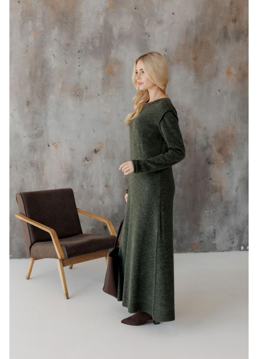 Темно-зеленое кэжуал платье макси вязаное николь Art Knit однотонное