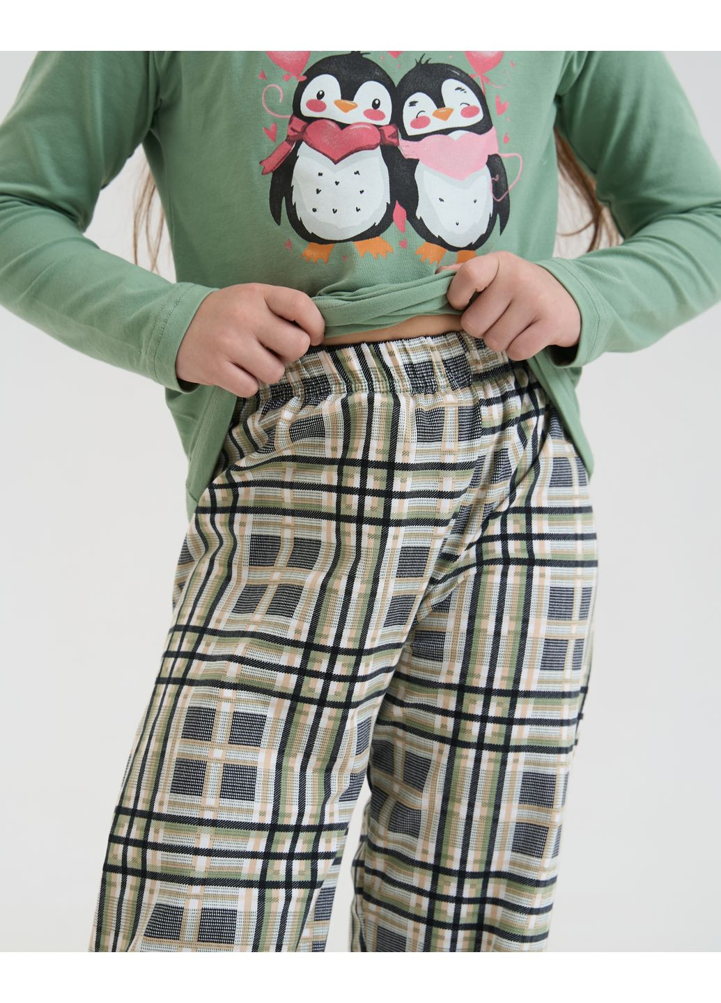 Зеленая пижама на девочку-подростка пингвины Nicoletta