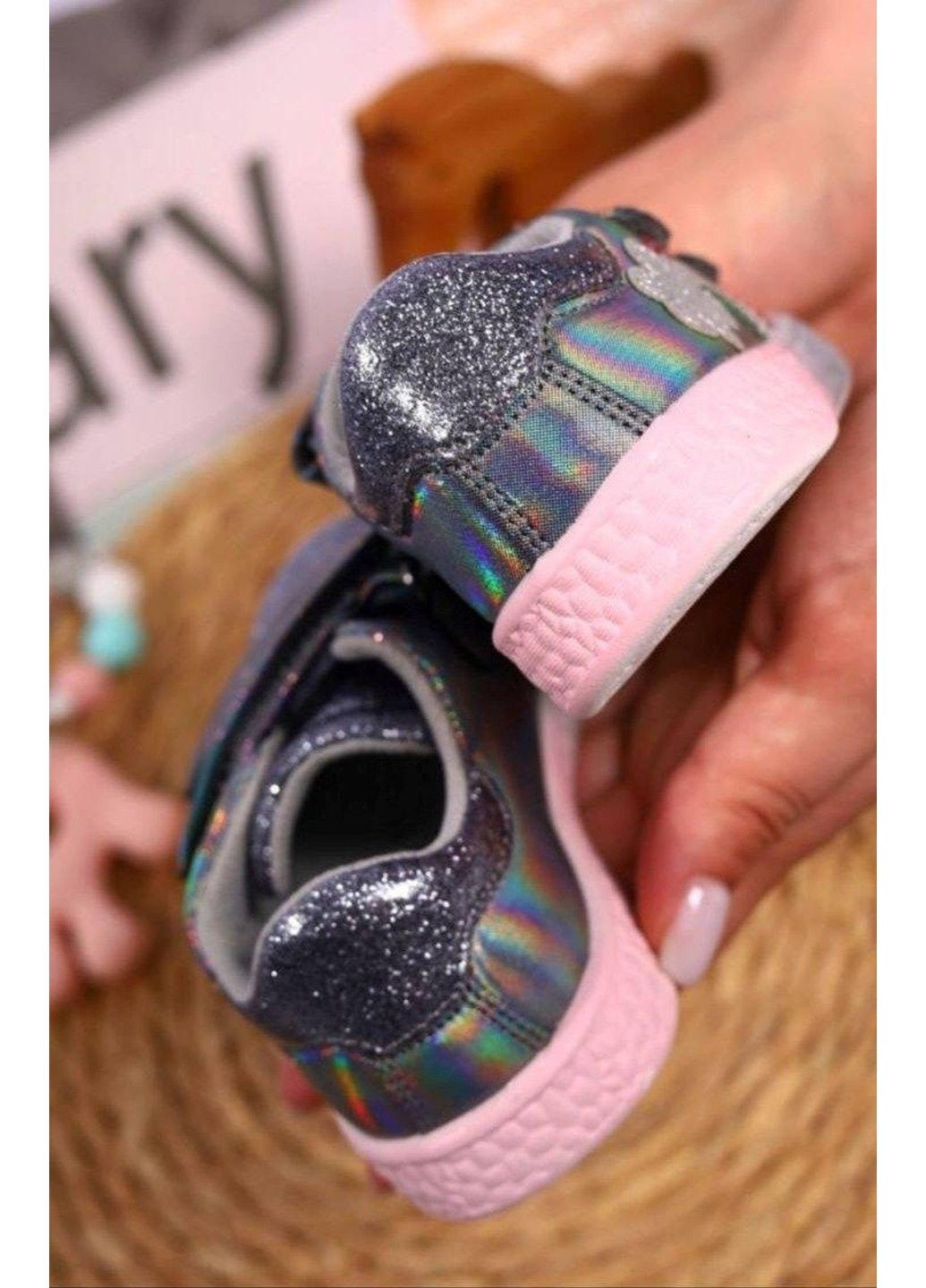 Серебряные демисезонные кроссовки детские серебристые Tom.M