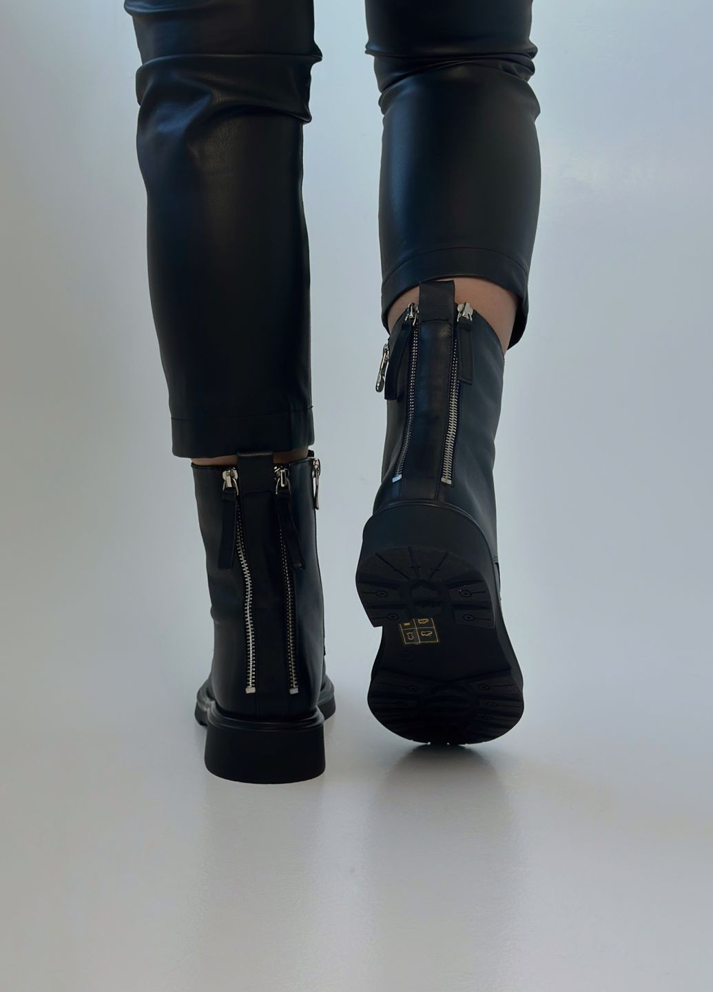 Зимние ботинки женские зимние кожаные URBAN TRACE